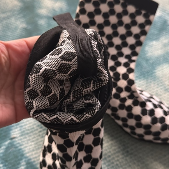 Mod graphic art fabric boots 39 - Picture 7 of 7